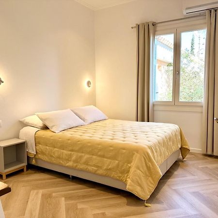 Kamelia Hotel Spétses Pokoj fotografie